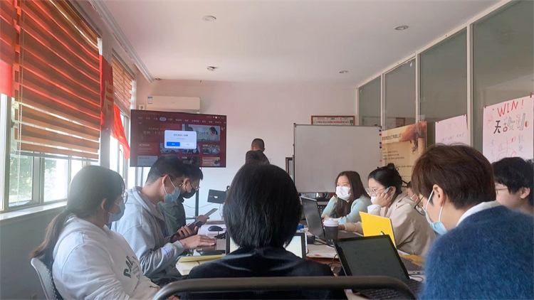 အနှစ်ချုပ်ခြင်းတွင် အတွေ့အကြုံများရရှိခြင်း။